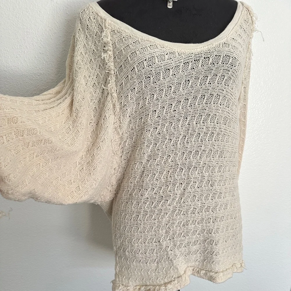 Free People  Thiens Hacci knit top
